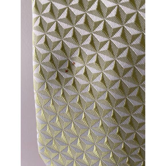 Missionary Mall Mens Green Tie - Picture 4 of 4